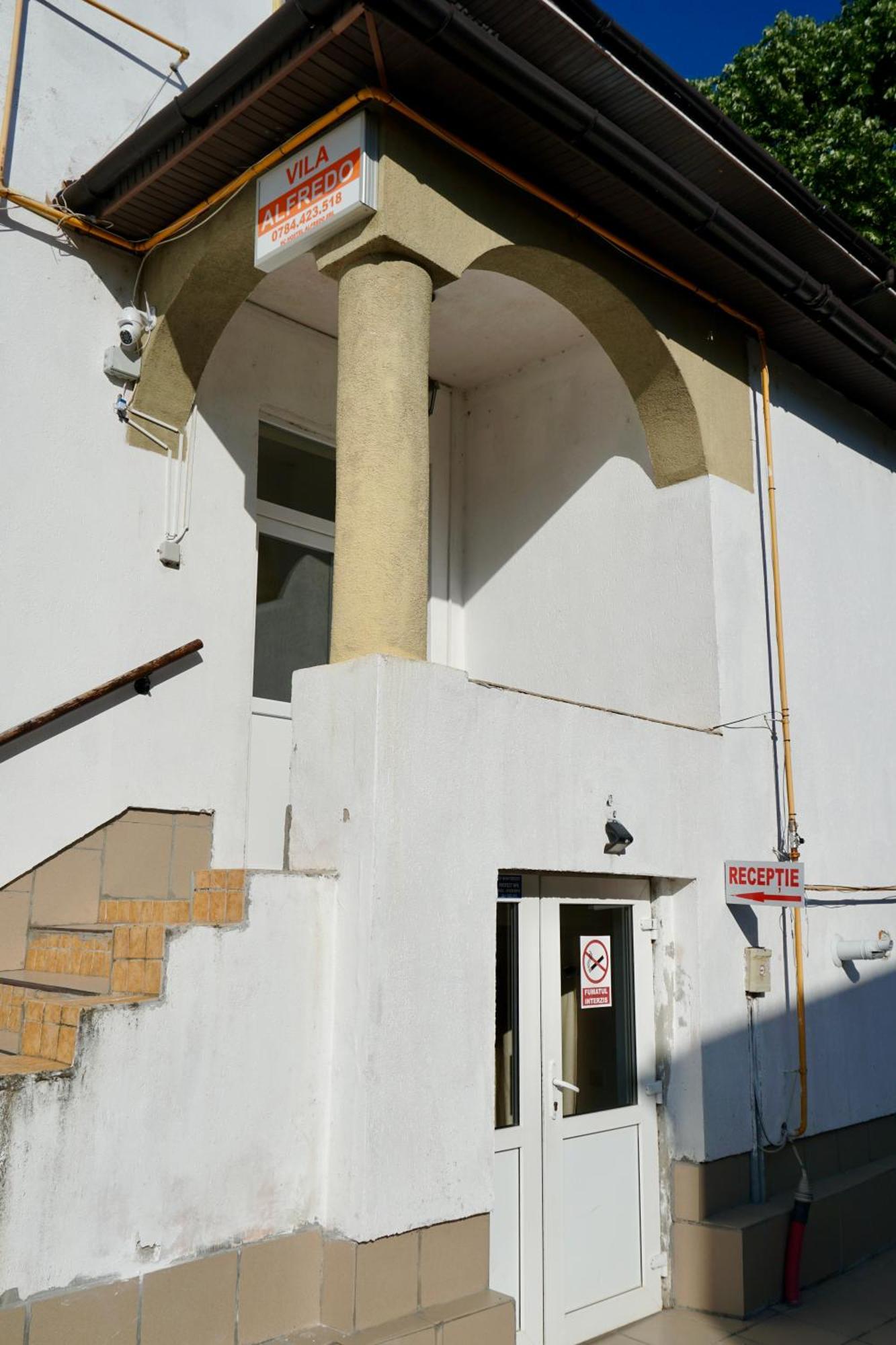 Cazare Alfredo Craiova Exterior photo